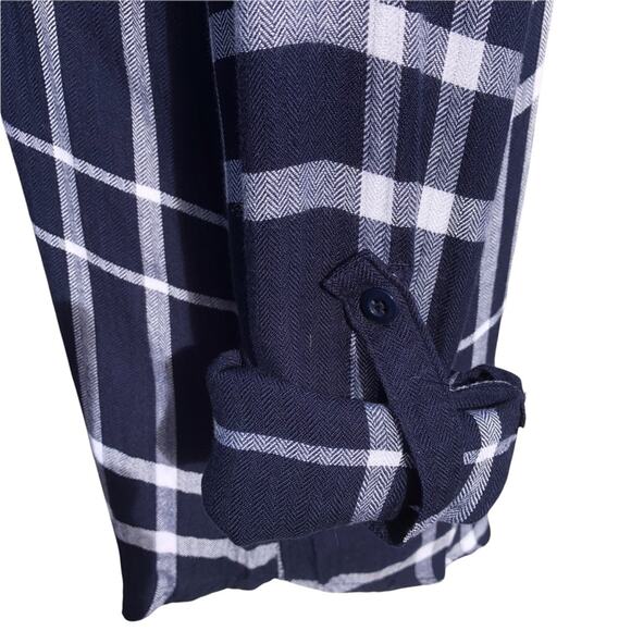 Romeo & Juliet Couture navy white plaid button up shirt roll tab sleeves medium - Picture 5 of 10